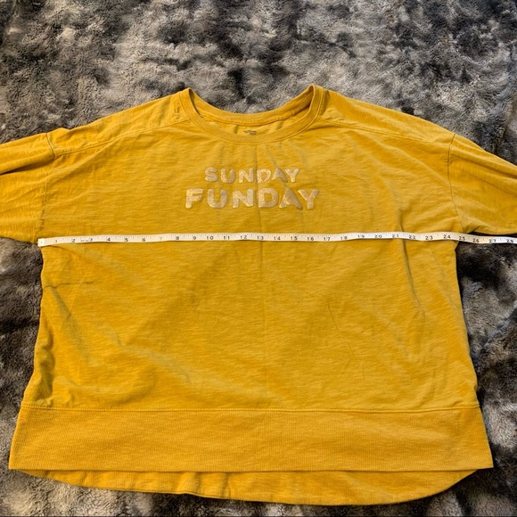 Sunday Funday Top - Picture 4 of 7